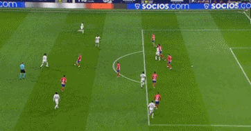 欧冠八强全部出炉，新贵强势晋级引爆热议